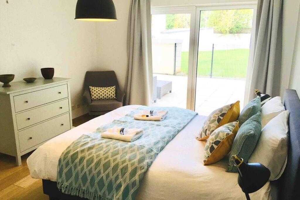 Large Family Retro Flat In City Center- Large Terrace & Garden View, Free Parking Luxembourg Ngoại thất bức ảnh
